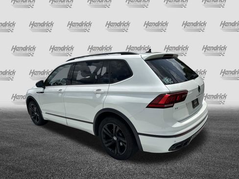Used 2023 Volkswagen Tiguan SE R-Line FWD image 8