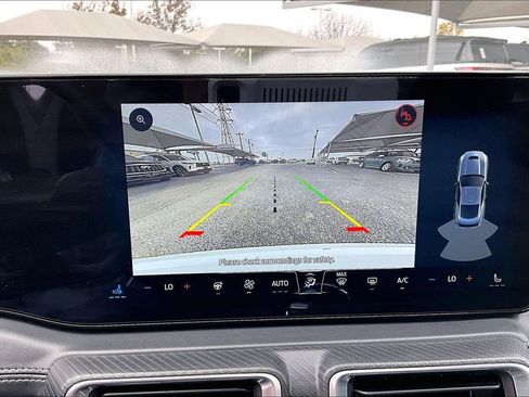 Used 2025 Ford Mustang Premium image 30