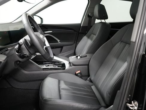 Used 2025 Audi Q5 Premium AWD/4WD image 15