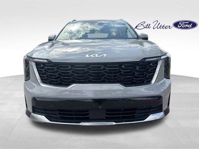 Used 2025 Kia Sorento EX FWD image 3