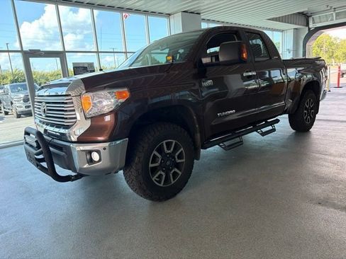 Used 2014 Toyota Tundra Limited w/ Limited Premium Package AWD/4WD image 3