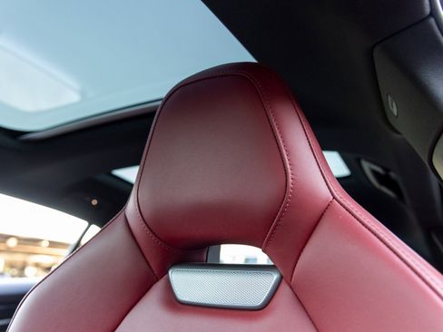 Certified 2024 Porsche Panamera image 28