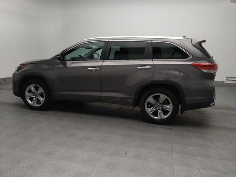 Used 2019 Toyota Highlander Limited AWD/4WD image 3