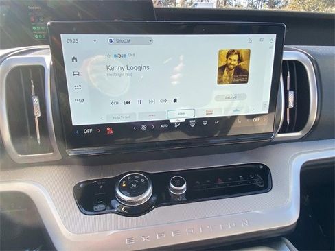 Used 2025 Ford Expedition Max Active image 60