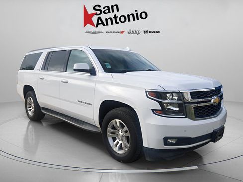 Used 2016 Chevrolet Suburban LT image 1