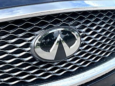 Certified 2023 INFINITI QX50 Sensory AWD/4WD image 11