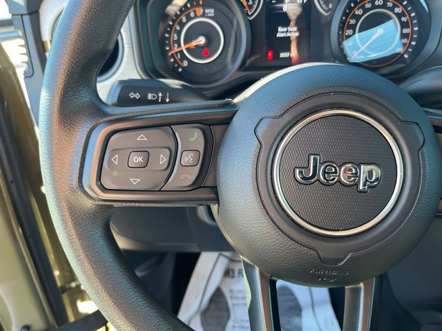 Certified 2026 Jeep Gladiator Sport AWD/4WD image 30