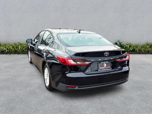 Used 2026 Toyota Camry LE image 8