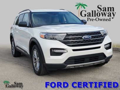 Certified 2023 Ford Explorer XLT w/ Equipment Group 202A