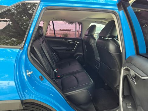 Used 2021 Toyota RAV4 XLE Premium FWD image 23