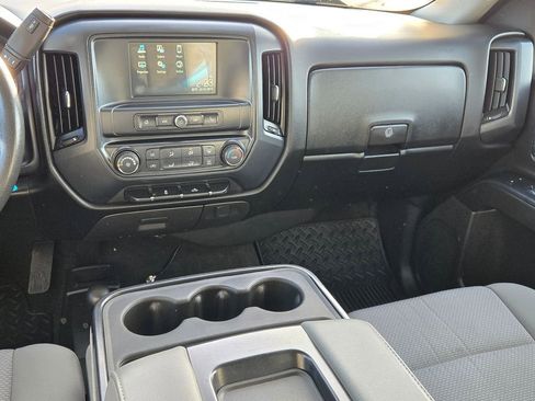 Used 2018 Chevrolet Silverado 1500 Custom w/ Custom Value Package image 29