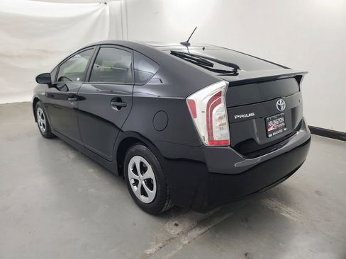 Used 2013 Toyota Prius Four image 6