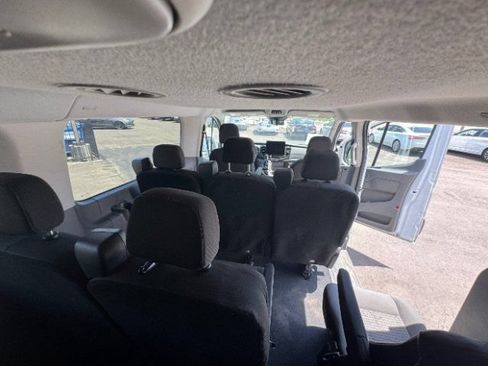 Used 2023 Ford Transit 350 XLT RWD image 15