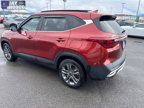 Used 2023 Kia Seltos S AWD/4WD image 4