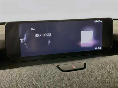 Used 2024 MAZDA CX-90 3.3 Turbo w/ Preferred Package image 7