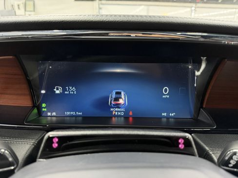 Used 2023 Lincoln Navigator Reserve image 14