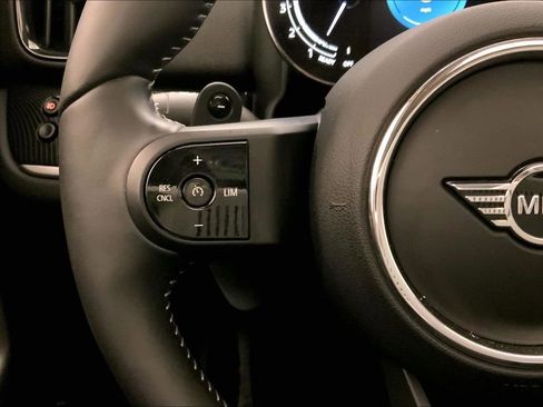 Certified 2024 MINI Cooper Countryman S w/ Signature Upholstery Package image 18