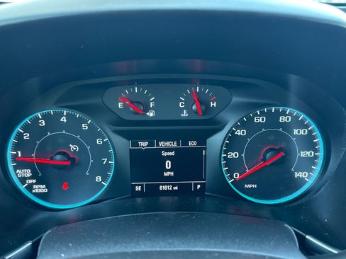 Used 2019 Chevrolet Equinox LS FWD image 24