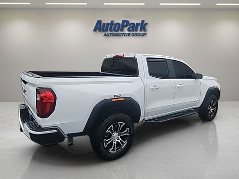 Used 2023 GMC Canyon AT4 image 7