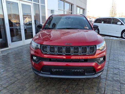 New 2026 Jeep Compass Latitude image 3
