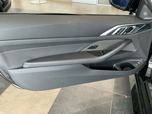 Used 2025 BMW M4 xDrive Competition AWD/4WD image 13