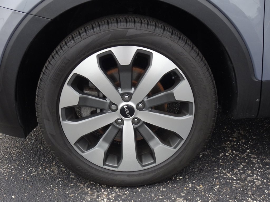 Used 2022 Kia Telluride EX w/ EX Premium Package FWD image 31