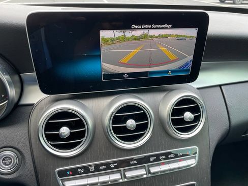 Used 2019 Mercedes-Benz C 300 Sedan image 17
