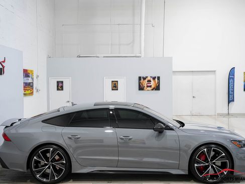 Used 2022 Audi RS 7 4.0T image 29
