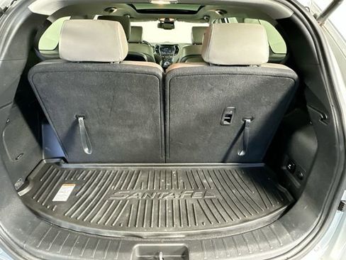 Used 2017 Hyundai Santa Fe Limited AWD/4WD image 34