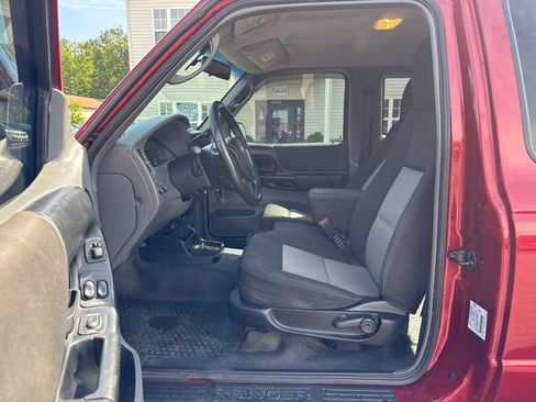 Used 2004 Ford Ranger XLT AWD/4WD image 10