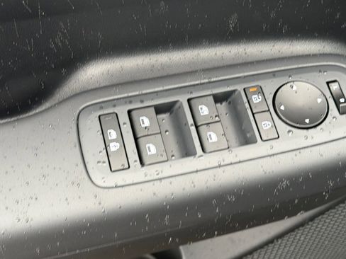 New 2026 Hyundai Santa Fe SE image 12