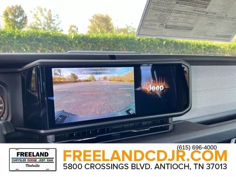 New 2024 Jeep Gladiator Sport image 25