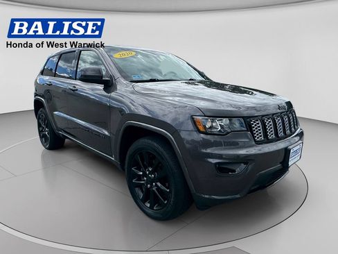Used 2020 Jeep Grand Cherokee Altitude AWD/4WD image 3
