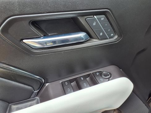 Used 2024 GMC Canyon AT4X AWD/4WD image 22