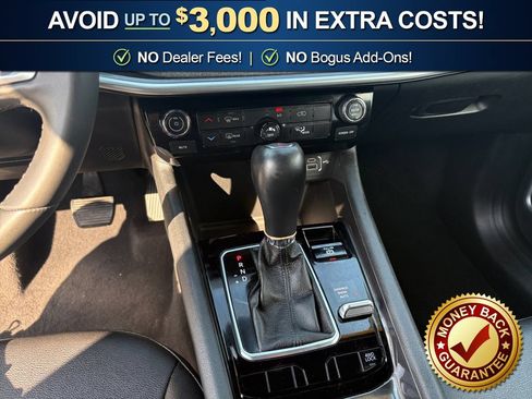 Used 2024 Jeep Compass Latitude AWD/4WD image 20