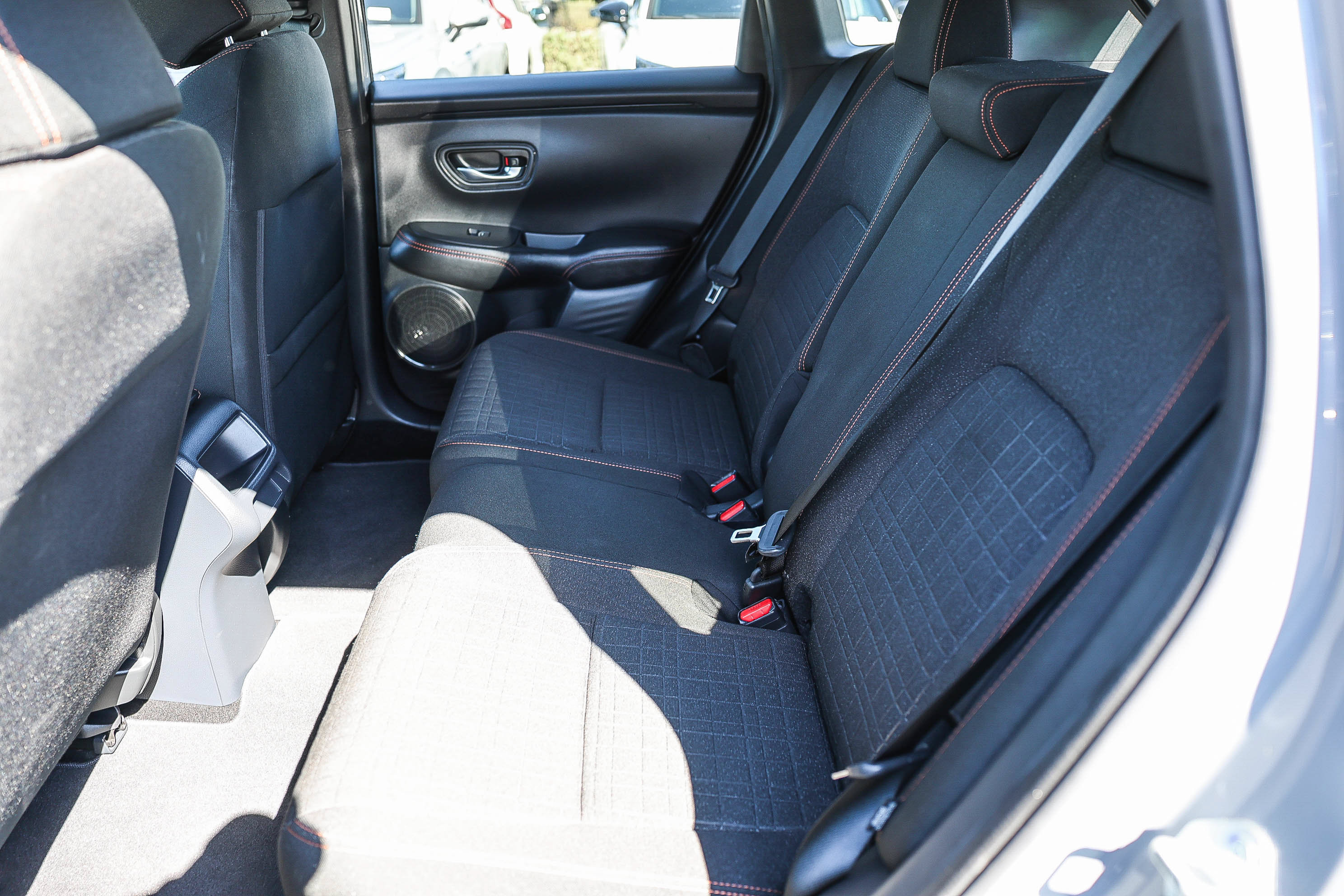 Certified 2025 Honda HR-V Sport image 6