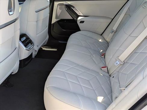 New 2026 BMW 750e xDrive w/ Executive Package AWD/4WD image 17