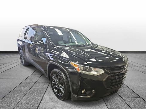 Used 2020 Chevrolet Traverse RS FWD image 3