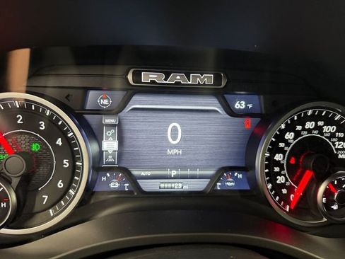 New 2026 RAM 1500 4x4 Crew Cab image 2