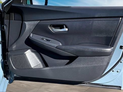 Certified 2025 Nissan Sentra SV FWD image 25