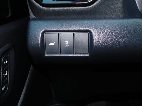 Used 2025 Honda Pilot Touring image 39