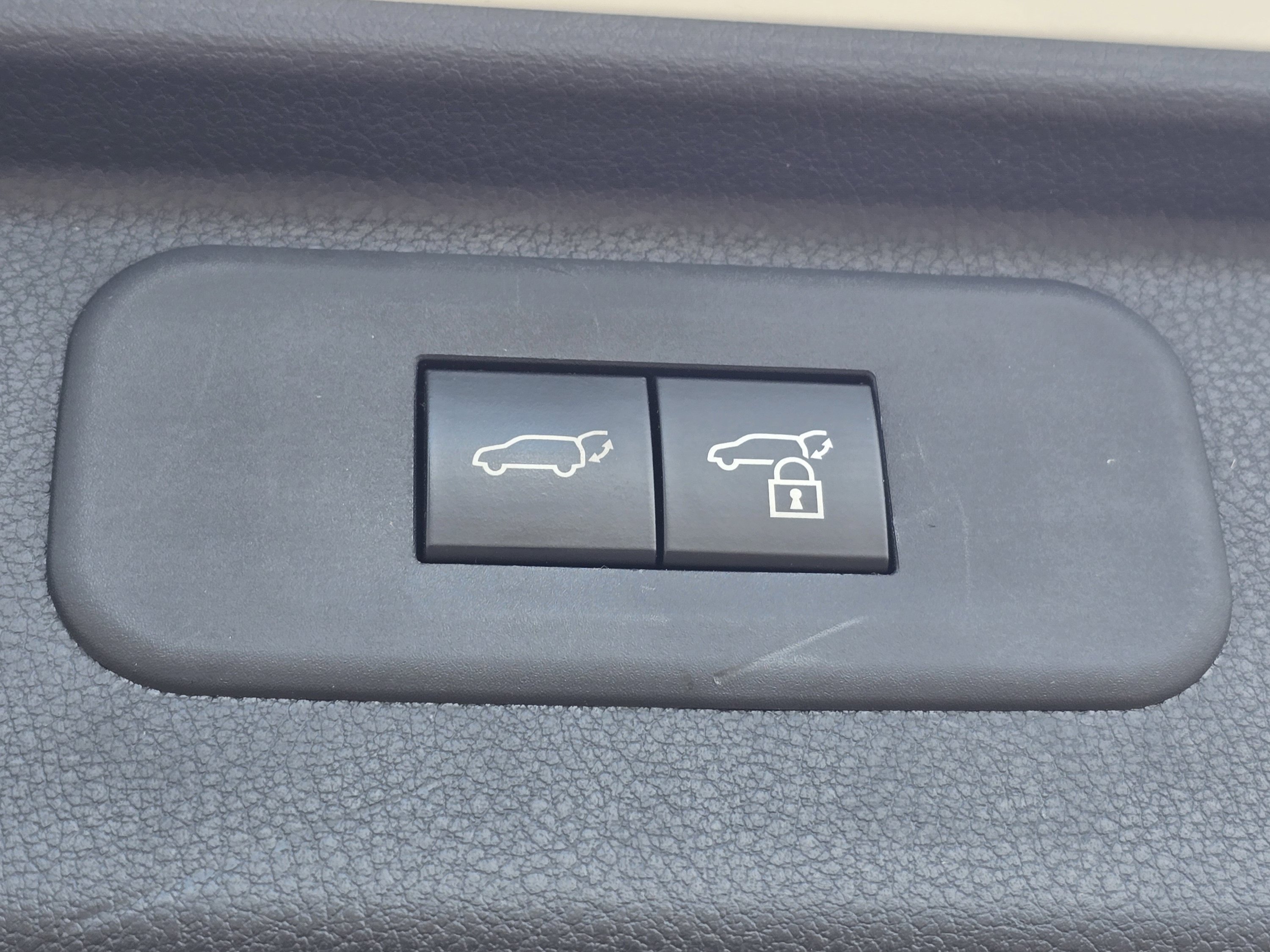 Used 2024 Toyota Grand Highlander AWD image 25