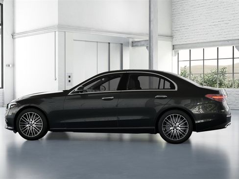 Used 2025 Mercedes-Benz C 300 Sedan image 28
