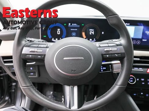 Used 2025 Hyundai Sonata SEL image 10