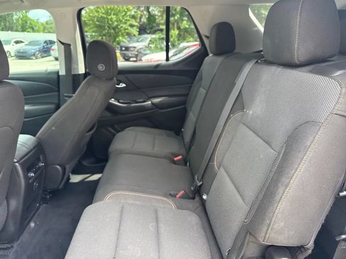 Used 2020 Chevrolet Traverse LS FWD image 13
