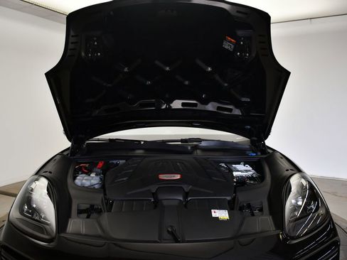 New 2026 Porsche Panamera 4S AWD/4WD image 13