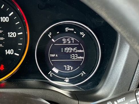 Used 2016 Honda HR-V LX image 26
