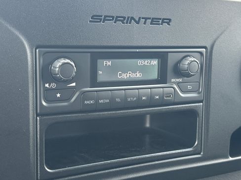 New 2025 Mercedes-Benz Sprinter 2500 image 17