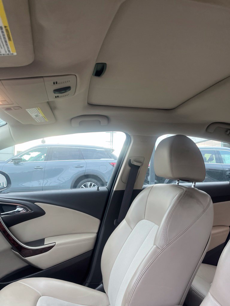 Used 2013 Buick Verano FWD image 5