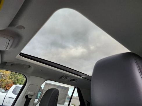 New 2026 Ford Explorer Active w/ Active Comfort Package image 20